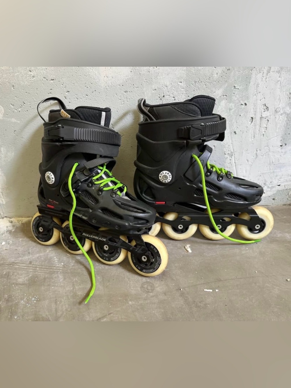 Rollerblade Twister 80 Urban Inline Skates US size 6 black green